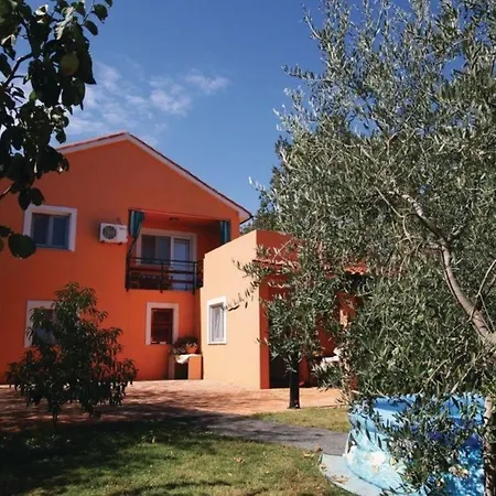 Fuer 8 Personen Ca 100 Qm In Peruski, Istrien Bucht Von Rasa Apartman *